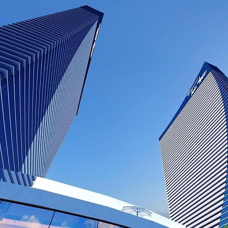 Orbi City Suite バトゥーミ エクステリア 写真