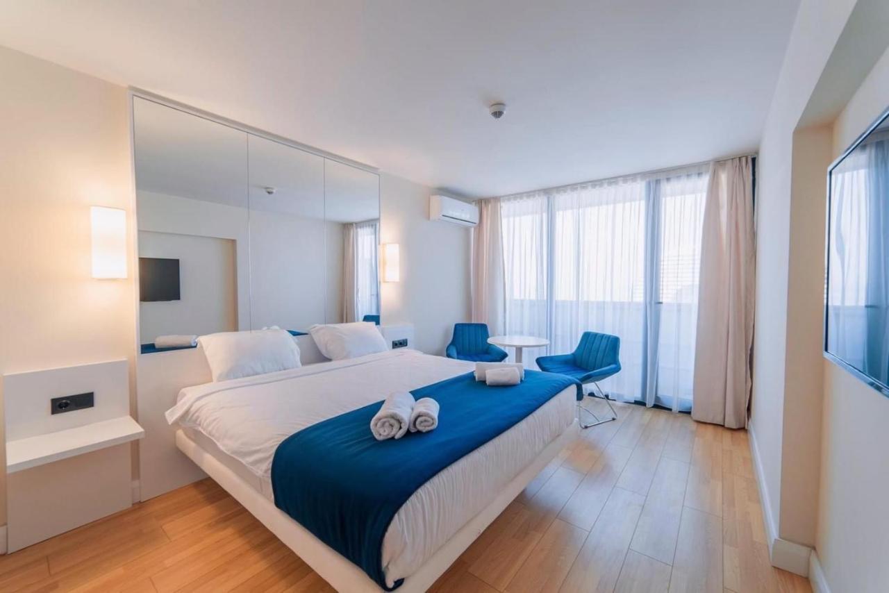Orbi City Suite バトゥーミ エクステリア 写真
