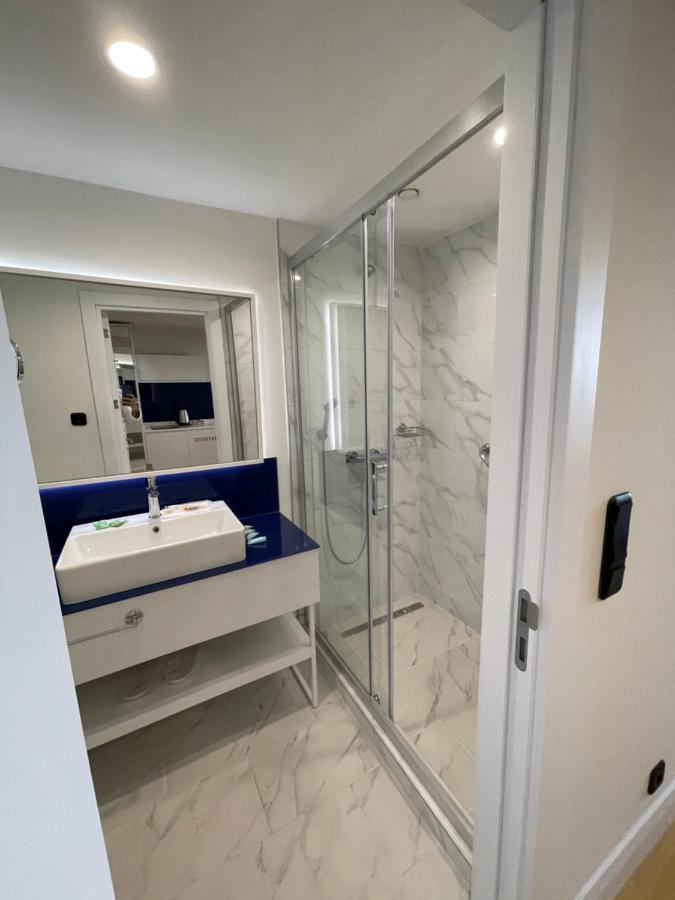 Orbi City Suite バトゥーミ エクステリア 写真
