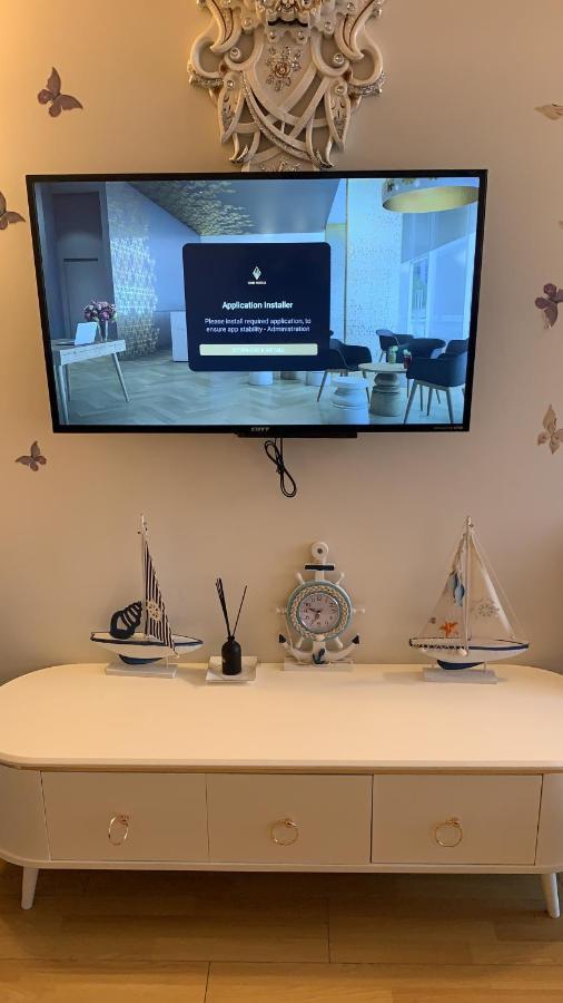 Orbi City Suite バトゥーミ エクステリア 写真